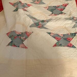 Vintage basket quilt bedding -patchwork quilt for bedding.-Not for sale